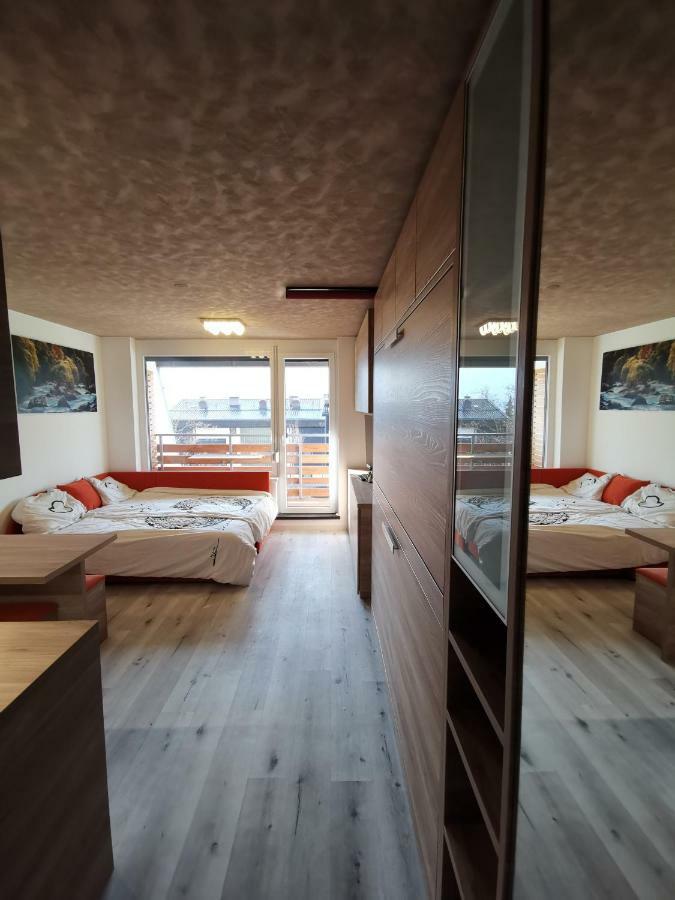 Studio Apartment Jez Bovec Eksteriør bilde